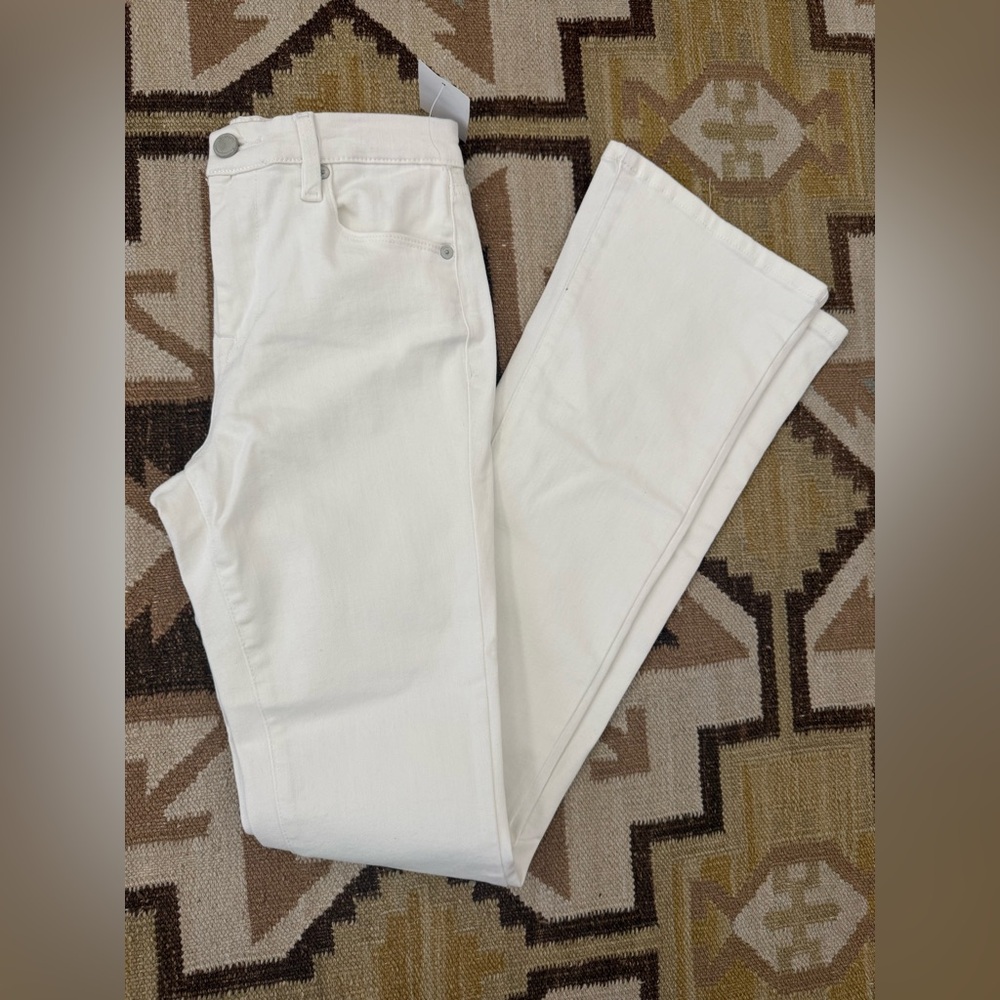 BLANKNYC The Hoyt High Rise Mini Flare Jeans size 26 - Picture 4 of 9